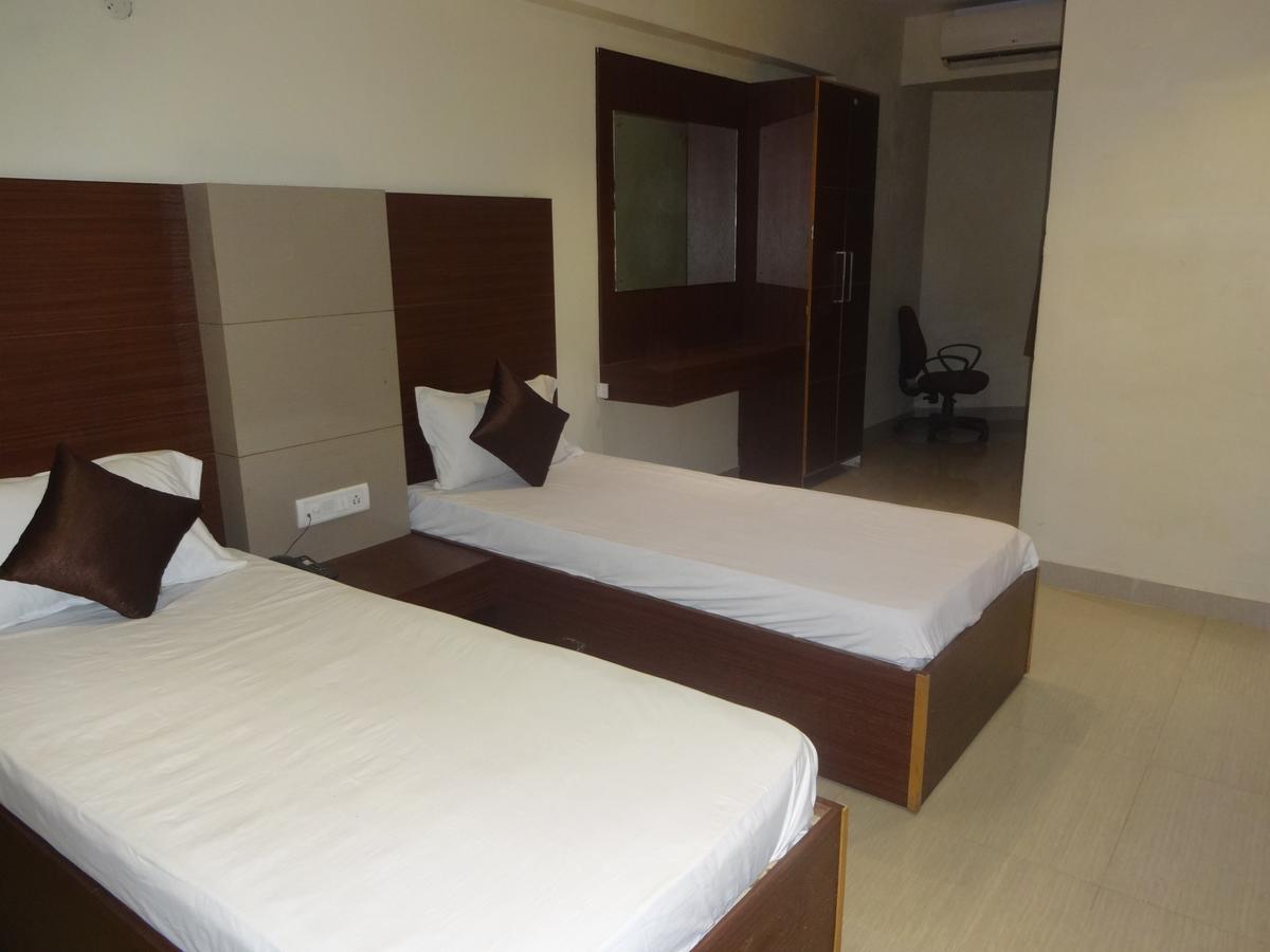 Hotel Mars Chennai Exterior foto